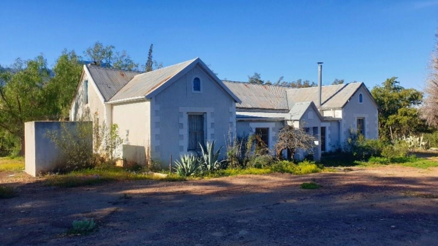 0 Bedroom Property for Sale in Ladismith Rural Western Cape